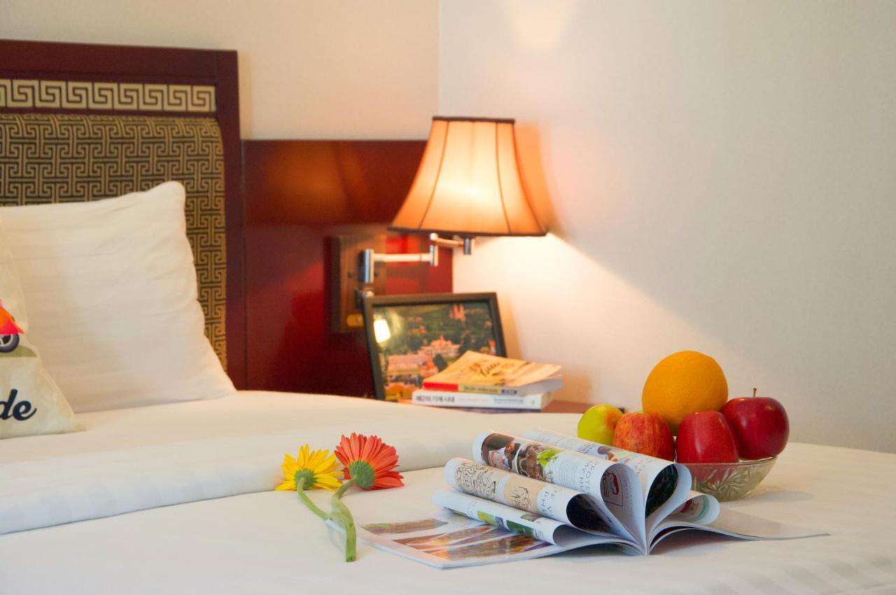 ซันไชน์ บูทิก โฮเต็ล ฟูมีฮุง Hotel โฮจิมินห์ซิตี้ ภายนอก รูปภาพ
